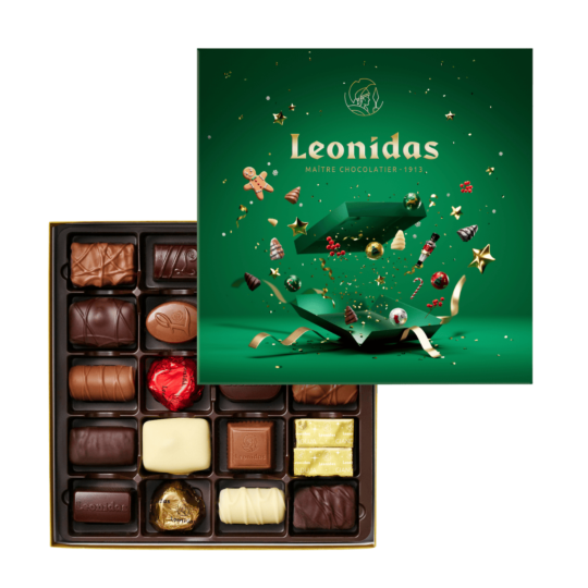 Green Christmas Gift Box M